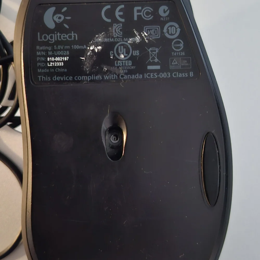 Logitech G400 Gaming Mouse (M-U0028)Logitech Black Wired Optical Mouse